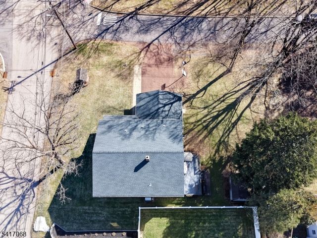 30 Highland Ave, Lambertville City, NJ 08530