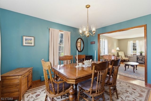 30 Highland Ave, Lambertville City, NJ 08530