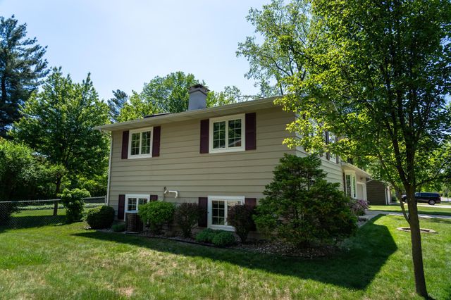 1410 Andre Avenue, Mount Pleasant, MI 48858