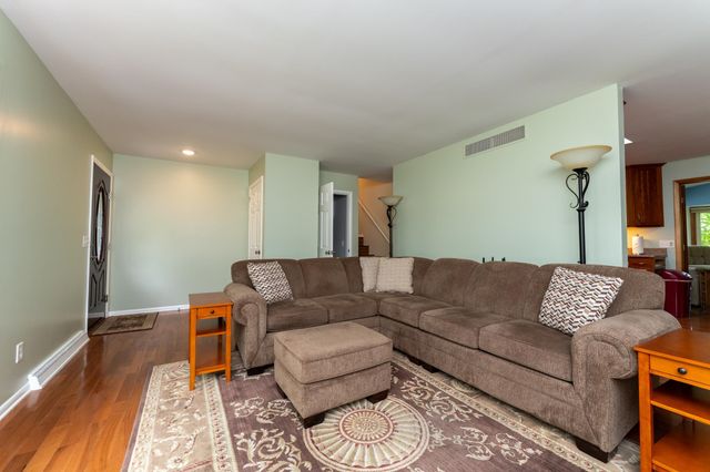 1410 Andre Avenue, Mount Pleasant, MI 48858
