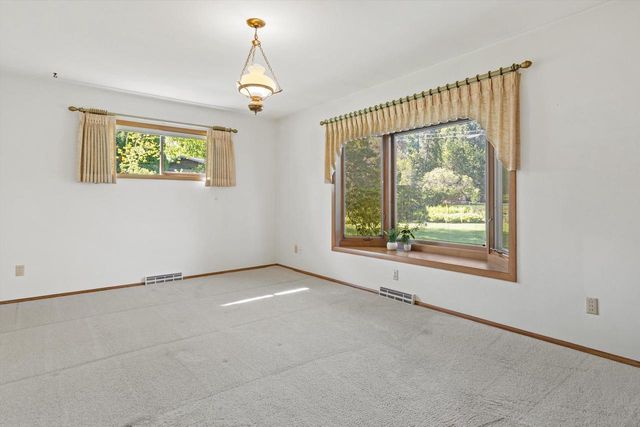 5905 South Hill Drive, Madison, WI 53705