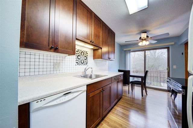 2824 Roundtree Boulevard, Ypsilanti, MI 48197