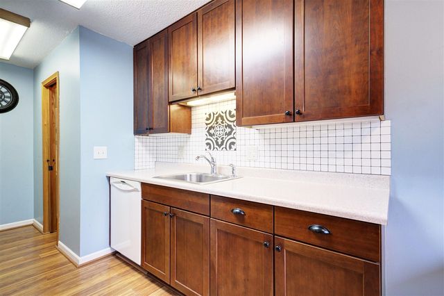 2824 Roundtree Boulevard, Ypsilanti, MI 48197