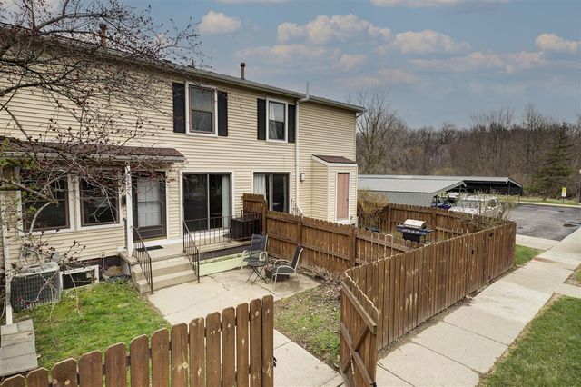2824 Roundtree Boulevard, Ypsilanti, MI 48197