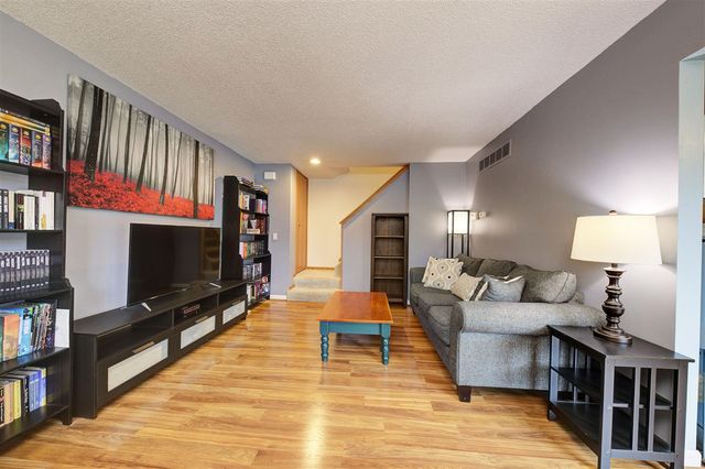 2824 Roundtree Boulevard, Ypsilanti, MI 48197