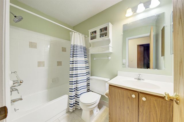 2824 Roundtree Boulevard, Ypsilanti, MI 48197