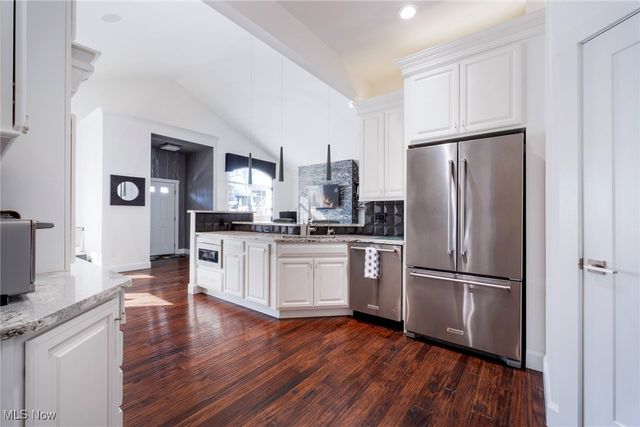 4300 Westford Place 12B, Canfield, OH 44406