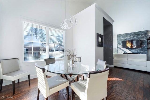 4300 Westford Place 12B, Canfield, OH 44406