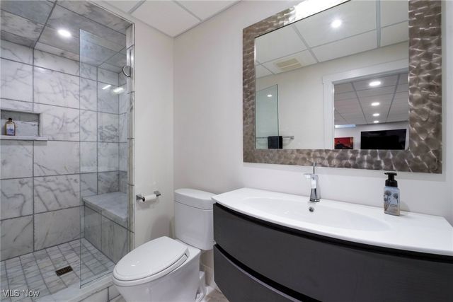 4300 Westford Place 12B, Canfield, OH 44406