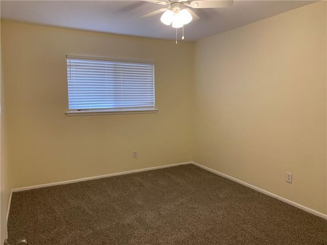 941 Egyptian Dr, Corpus Christi, TX 78412