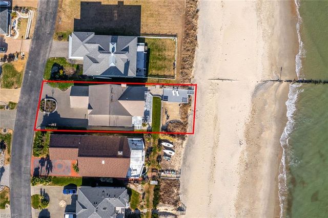 14 Bay Front PL, Hampton, VA 23664