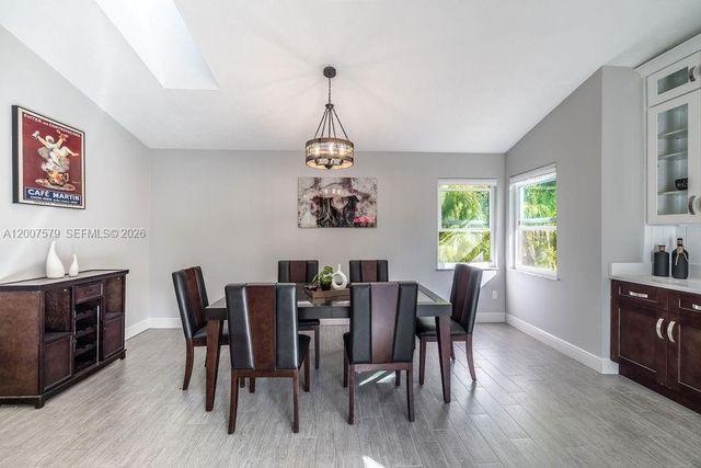 9330 Seagrape Drive, Vero Beach, FL 32963
