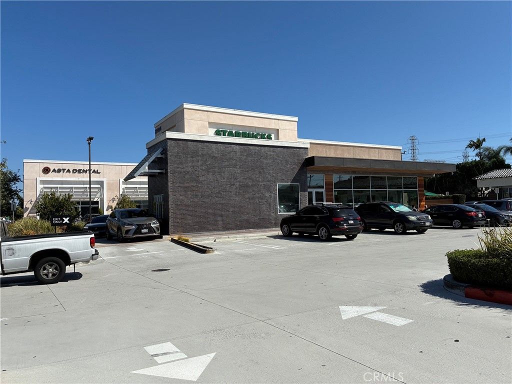 2140 W Artesia Boulevard N, Torrance, CA 90504 — photo 2