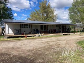 5517 95 Spur Highway, Ontario, OR 97914