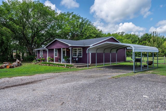 1820 W 14th Street, Sulphur, OK 73086