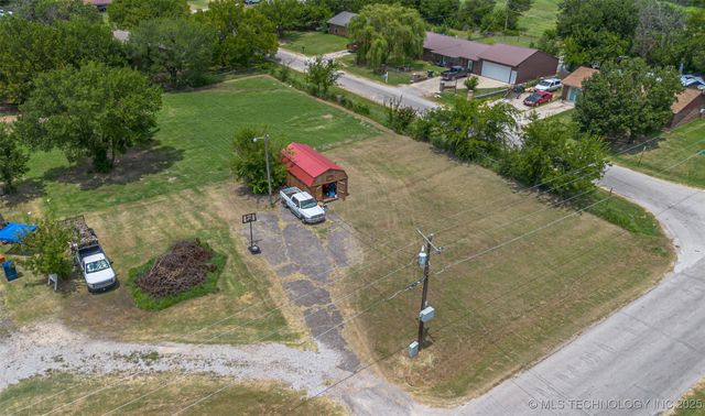 1820 W 14th Street, Sulphur, OK 73086