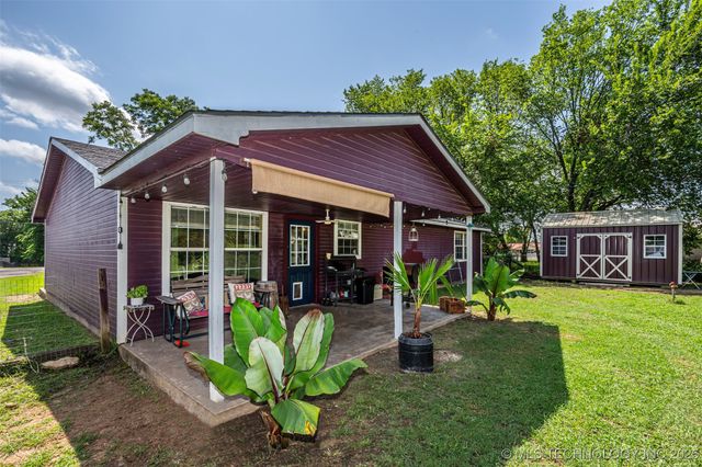 1820 W 14th Street, Sulphur, OK 73086