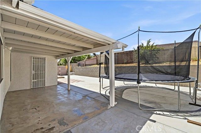 9154 Cherrywood Lane, Hesperia, CA 92344