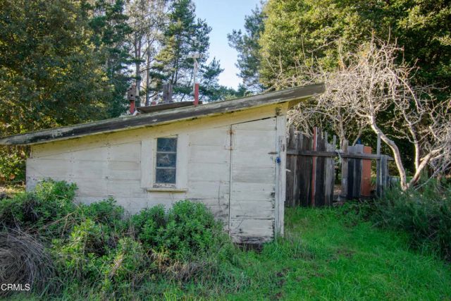 21420 S Petaluma Avenue, Fort Bragg, CA 95437