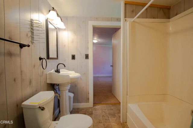 21420 S Petaluma Avenue, Fort Bragg, CA 95437