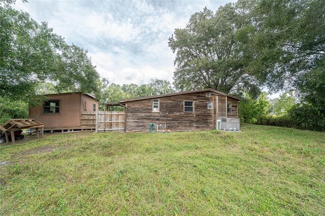 10011 E SLIGH AVENUE, Tampa, FL 33610