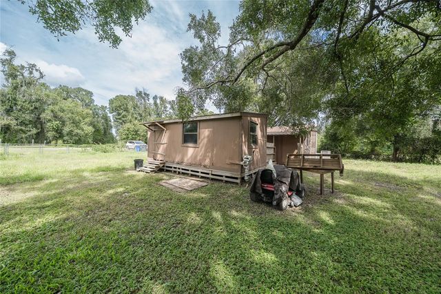 10011 E SLIGH AVENUE, Tampa, FL 33610