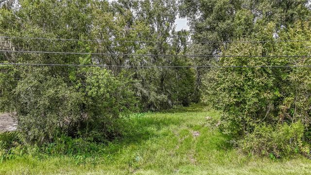 10011 E SLIGH AVENUE, Tampa, FL 33610