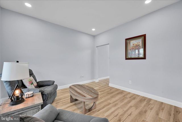 2739 CEDAR RUN RD, Lebanon, PA 17046
