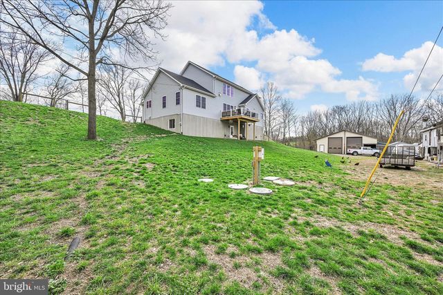 2739 CEDAR RUN RD, Lebanon, PA 17046