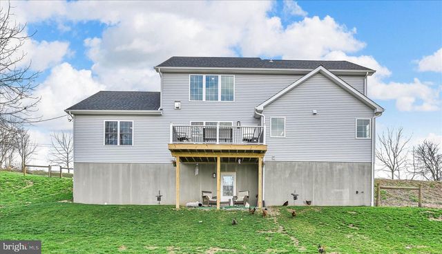 2739 CEDAR RUN RD, Lebanon, PA 17046