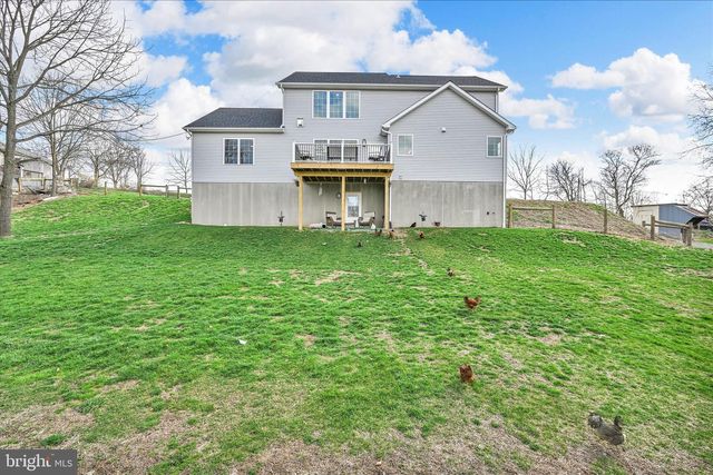 2739 CEDAR RUN RD, Lebanon, PA 17046