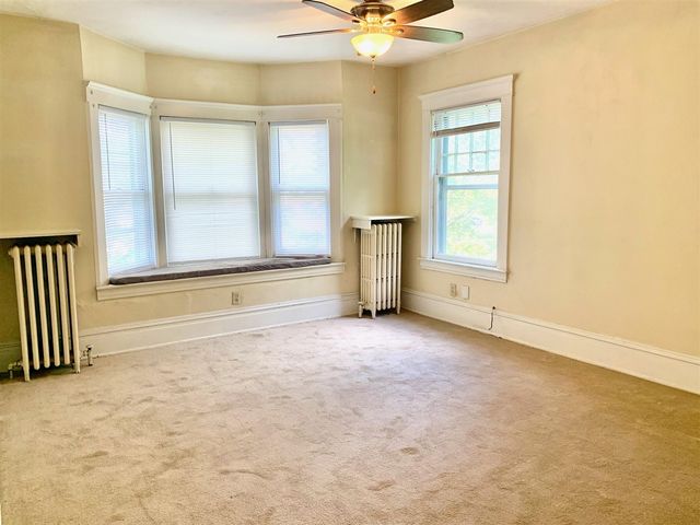 117 W Dutton Street, Kalamazoo, MI 49007