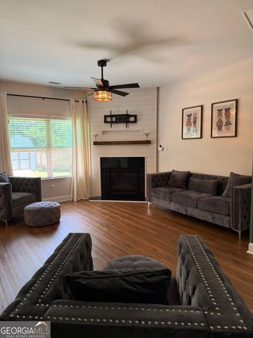 3192 Bellingham Way, Lithia Springs, GA 30122