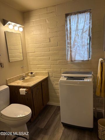 506 W Camino Penasco Apt B, Green Valley, AZ 85614