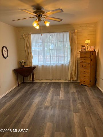 506 W Camino Penasco Apt B, Green Valley, AZ 85614