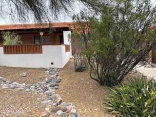 506 W Camino Penasco Apt B, Green Valley, AZ 85614