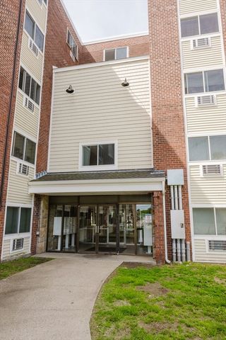 215 Winter Street 1F, Weymouth, MA 02188