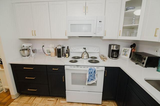 215 Winter Street 1F, Weymouth, MA 02188