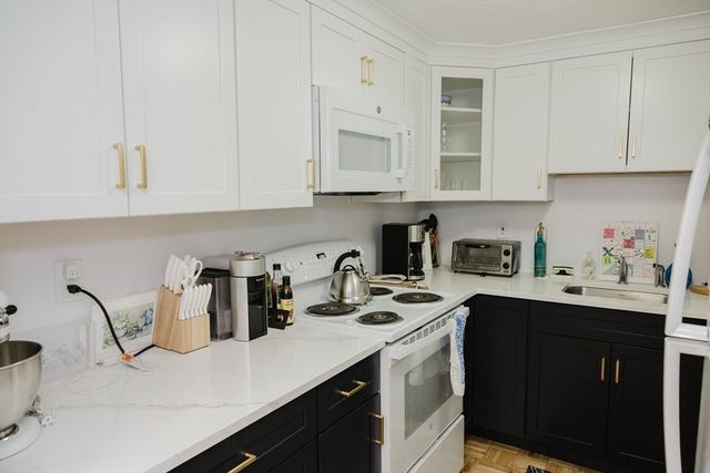 215 Winter Street 1F, Weymouth, MA 02188