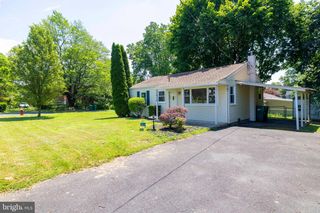 1210 BROWNSVILLE RD, Langhorne, PA 19047