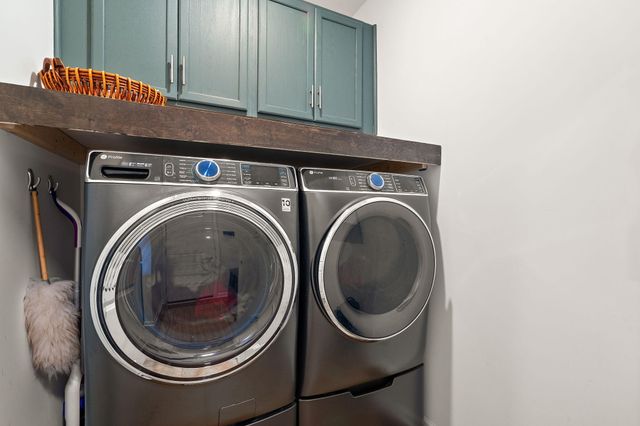 11343 Clyde Drive, Crown Point, IN 46307