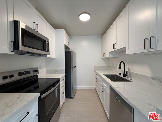 3660 Watseka Avenue 6, Los Angeles, CA 90034
