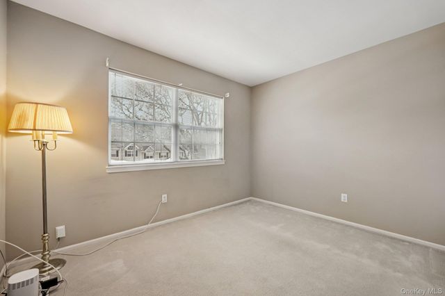 3 Springwood Lane, Huntington, NY 11743