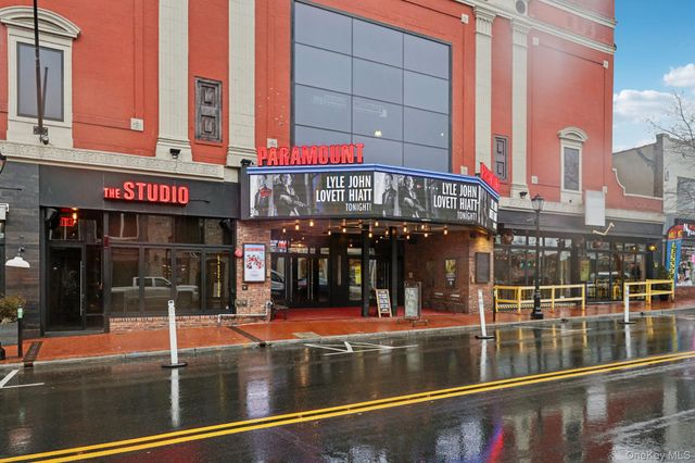 3 Springwood Lane, Huntington, NY 11743