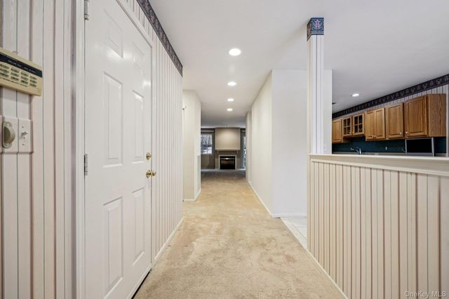 3 Springwood Lane, Huntington, NY 11743