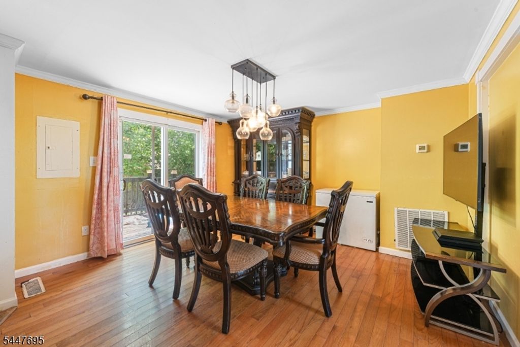 4 Dandridge Dr, Newark City, NJ 07108 — photo 3