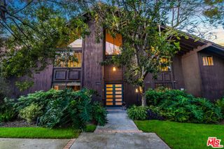 4635 Clybourn Avenue, Toluca Lake, CA 91602