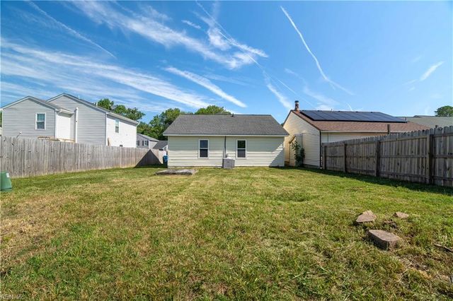 5124 Rugby RD, Virginia Beach, VA 23464