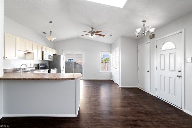 5124 Rugby RD, Virginia Beach, VA 23464