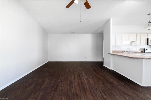5124 Rugby RD, Virginia Beach, VA 23464